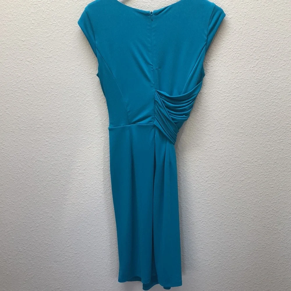 ANN TAYLOR Gorgeous Teal colored, fully lined, fitted dress. - Picture 2 of 3